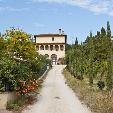 Gasthaus Casa Castellina Foligno Zimmer foto